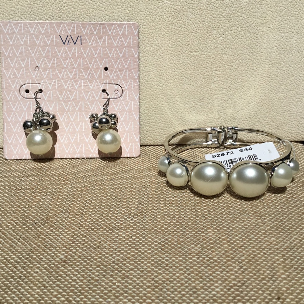 ViVI Earrings and Bracelet NWT